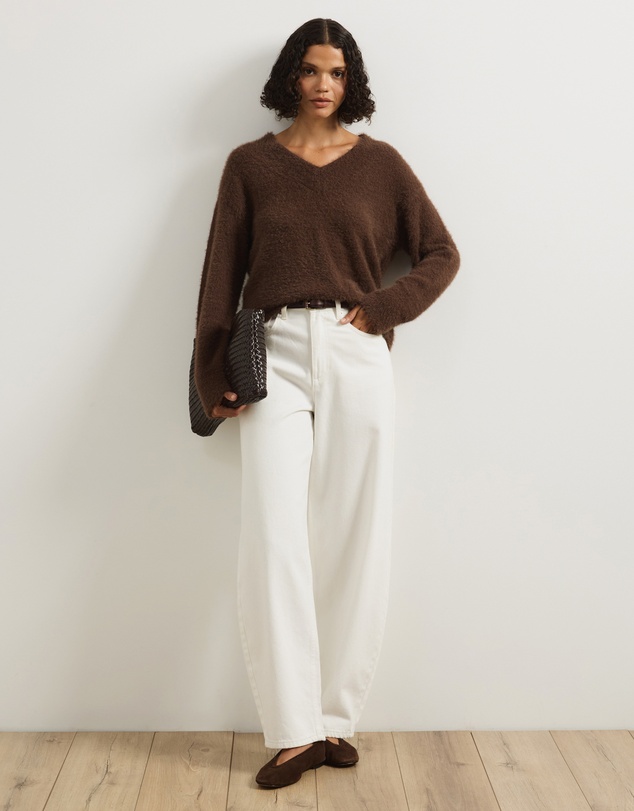 Atmos&Here - Dayna Fluffy V-Neck Pullover Sweater