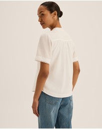 Review - Emilia Blouse