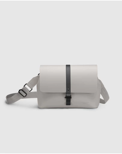 Gaston Luga - Splash - Medium Waterproof Crossbody Shoulder Carry Bag