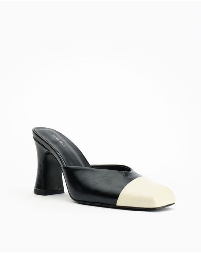Black & Ivory Oily Crinkle Leather