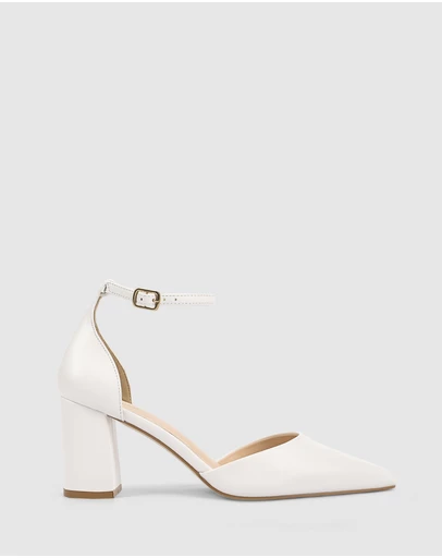 Verali - Eli Closed Toe Block Heels