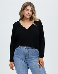 Atmos&Here Curvy - Essential Long Sleeve V-Neck T-Shirt