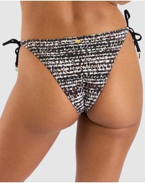 Banana Moon - Cacaovoil Blika Tie Side High Cut Bikini Bottom with Jewellery