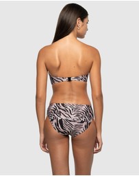 Nip Tuck Swim - Tuamotu Jacinta D/DD Underwire Bandeau Bikini Top