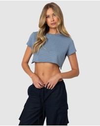 EDIKTED - Stripey Cropped T Shirt