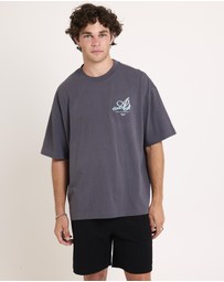 Arvust - Studio Cropped T-Shirt