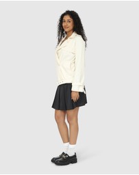 Belle & Bloom - Cool Nights Cropped Trench Coat