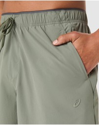 ASICS - Comfort Core Stretch Woven 7 Inch Short - Men's