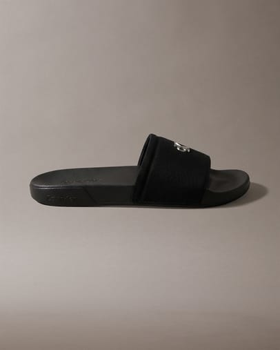 TRIPLE BLACK