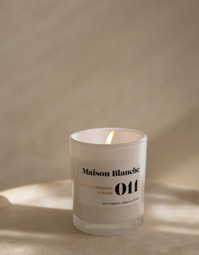 Maison Blanche - 011 Lemon Verbena & Sage - Medium Candle