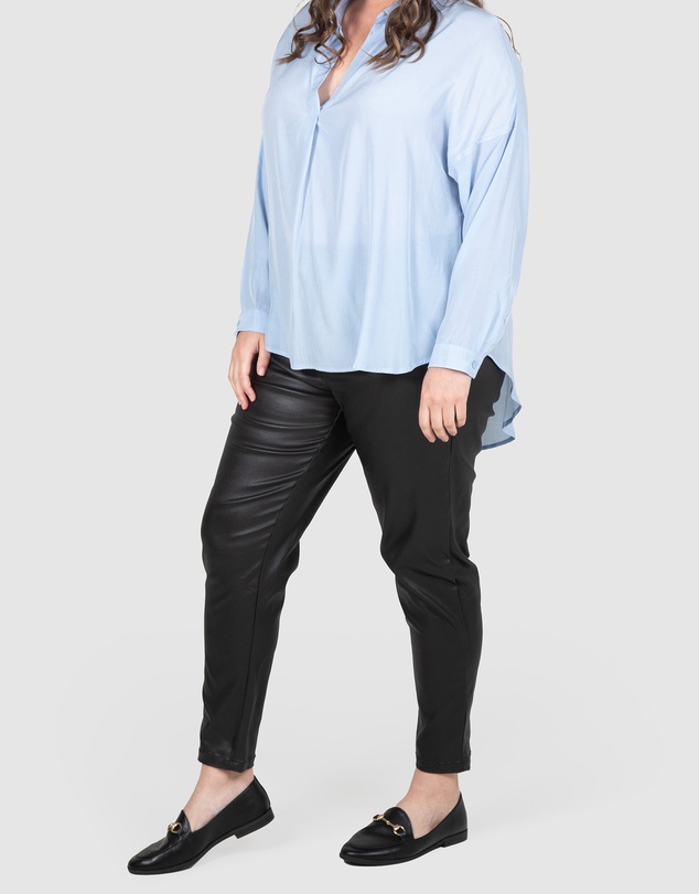 Love Your Wardrobe - Parker PU Coated Jeans