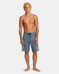 Billabong - Mens Straddie 20