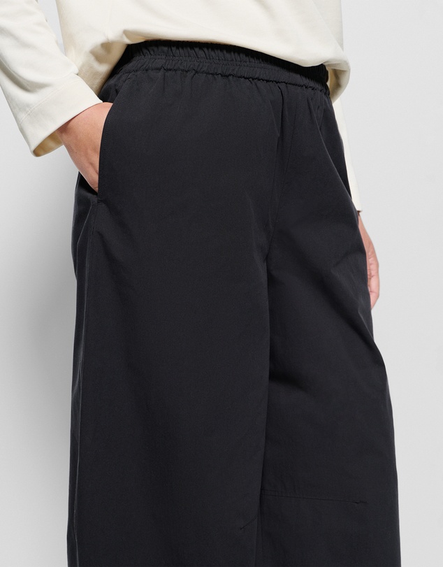Commonry - Jemma Pant