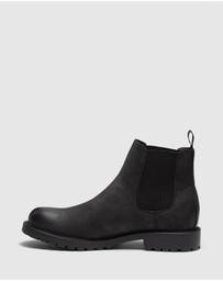 Uncut - Mason Boots