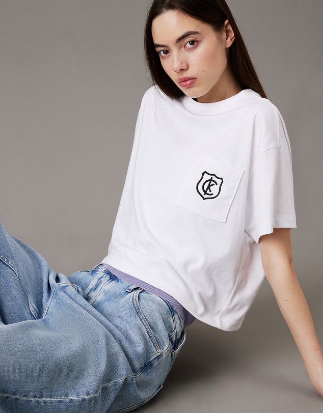 Calvin Klein Jeans - Monogram Logo Crest Graphic Boxy T-Shirt