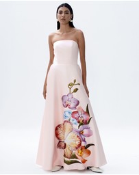 JUSTIN TONG - Stephanie Gown