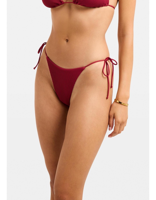 Subtitled - Rib Skinny Strap Tie Side Bottom