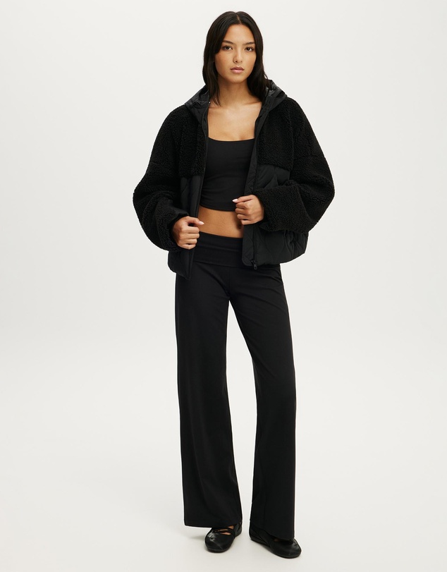 Cotton On Body Active - Sherpa Quilted Hooded Jacket