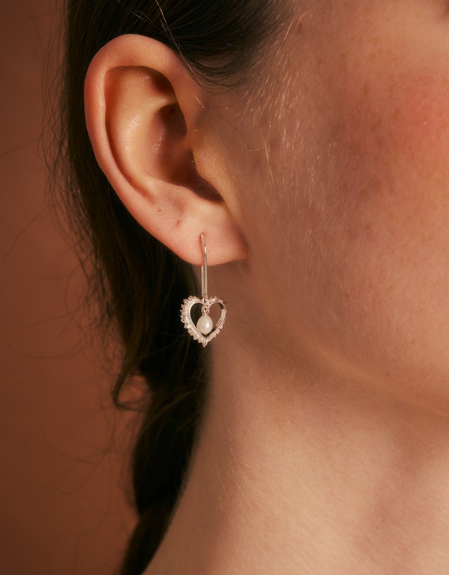 Karen Walker - Flaming Heart Pearl Drop Earrings