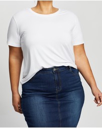 Love Your Wardrobe - Jamison Everyday Tee