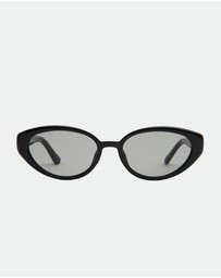 Otra Eyewear  - Greta - Black