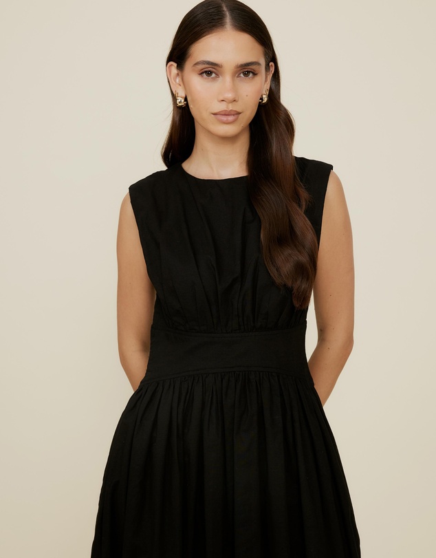 The Fated - Gallery Sleeveless Waisted Midi Dress