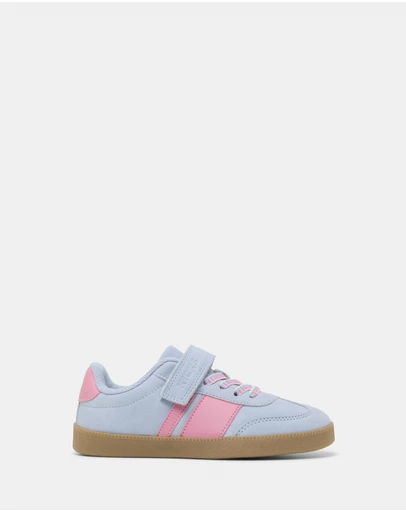 Kicks - Kennedy