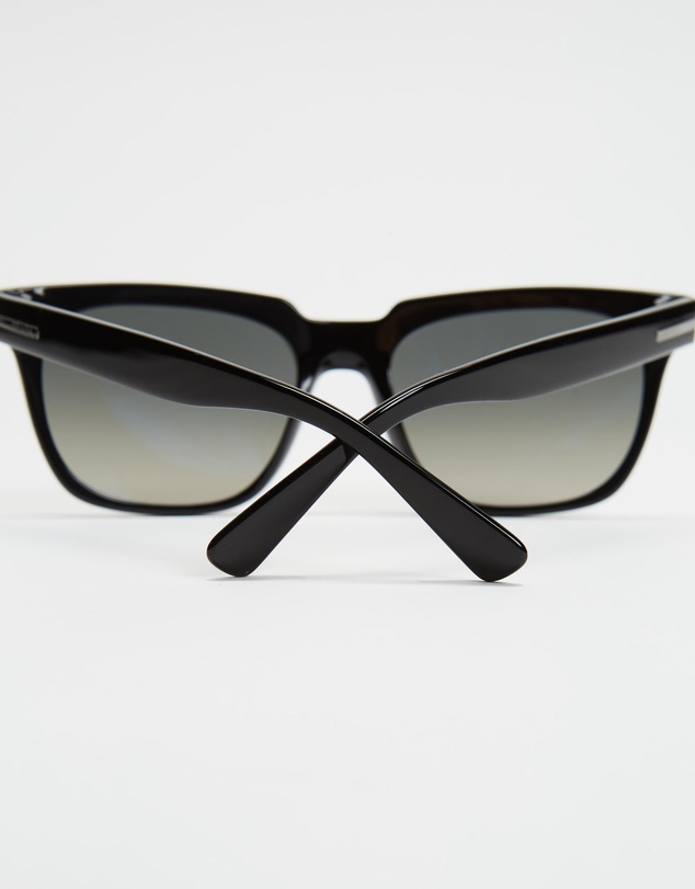 Prada - PR 04YS