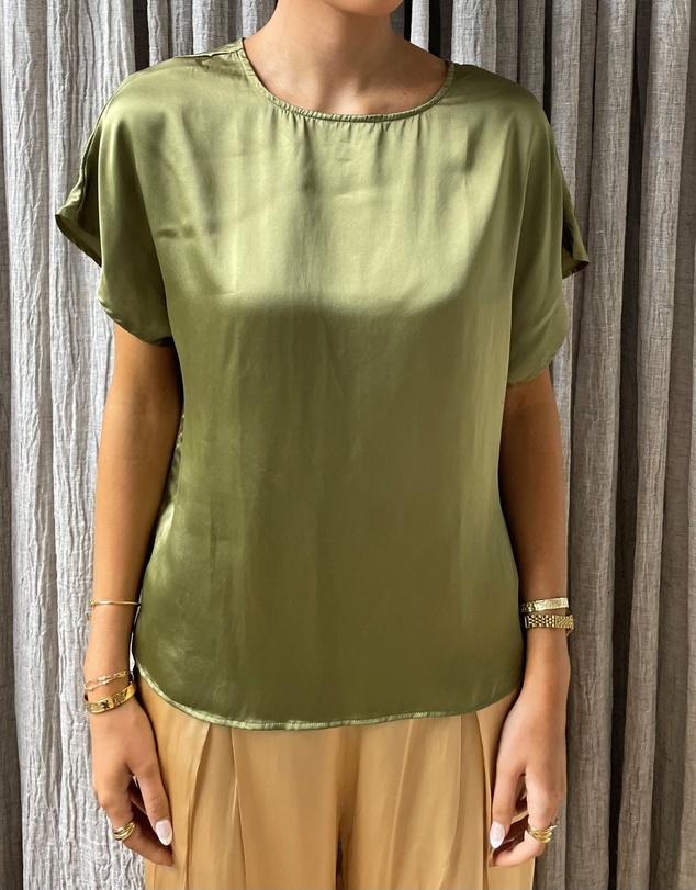 SILK MAGNOLIA - 100% Silk T-shirt