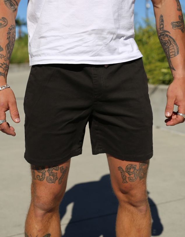 DVNT - Drop Embroidery Shorts