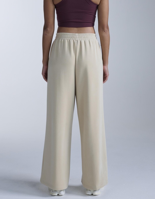 2XU - Wonderluxe Sand Washed Wide Leg