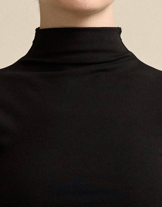 MVN - High Neck Cap Sleeve Top