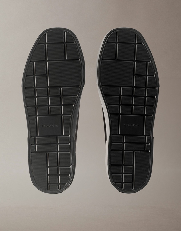 Calvin Klein - Canvas Lace Up Sneaker