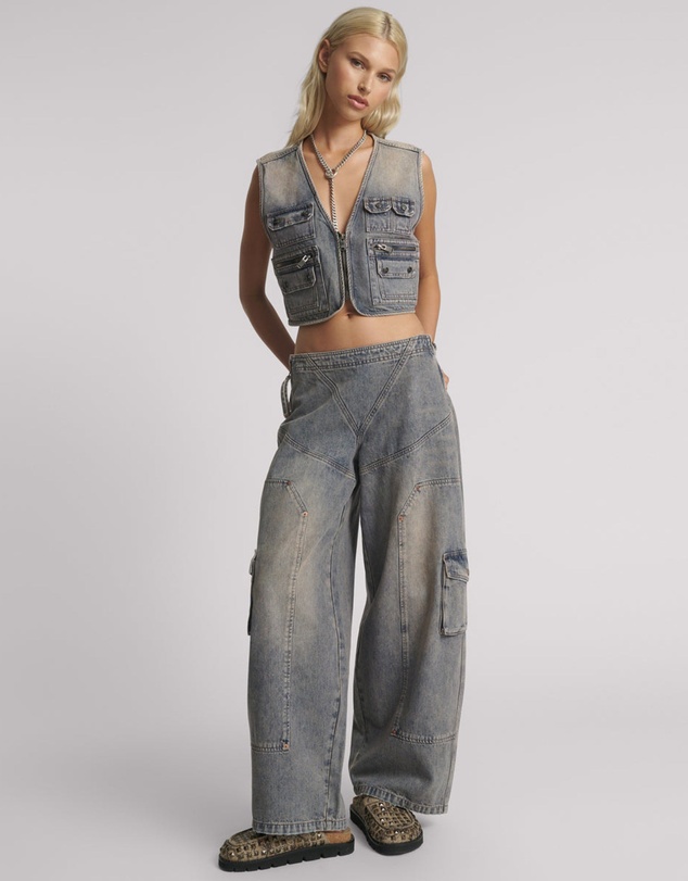 ONE TEASPOON - Cropped Denim Utility Vest - Island Blue