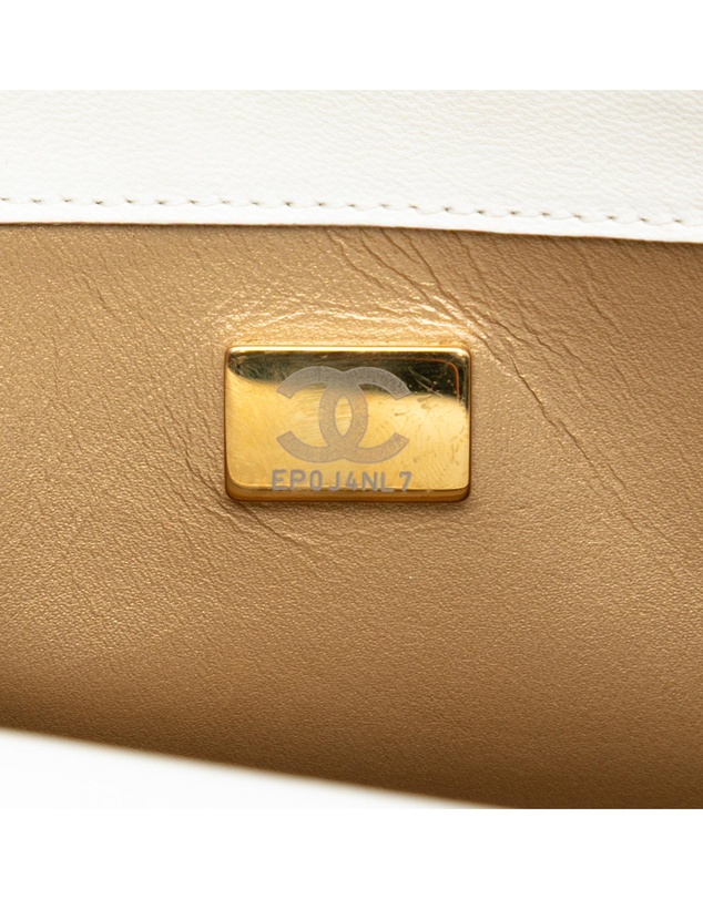 Pre-Loved by Azura Reborn - Pre-Loved Quilted Lambskin Crystal Geometric CC Frame Flap