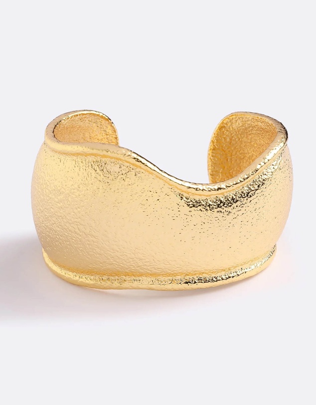 Emma Pills - Wave Cuff Mega