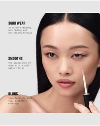 MAC - Studio Fix 36HR Smooth Angles Concealer