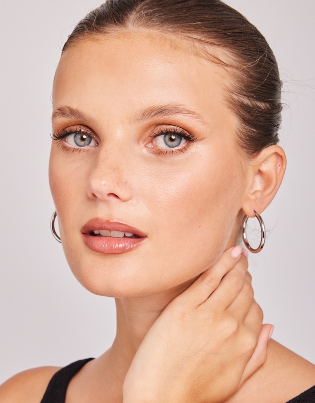 Zoe Olivia - Waterproof Thin Classic Hoop Earrings