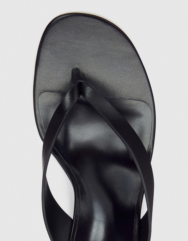 Reformation - Jessie Wedge Thong Sandals