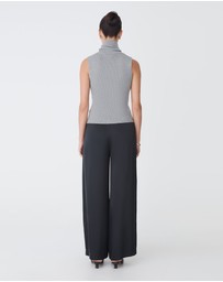 Forcast - Suzie Turtleneck Rib Knit Top