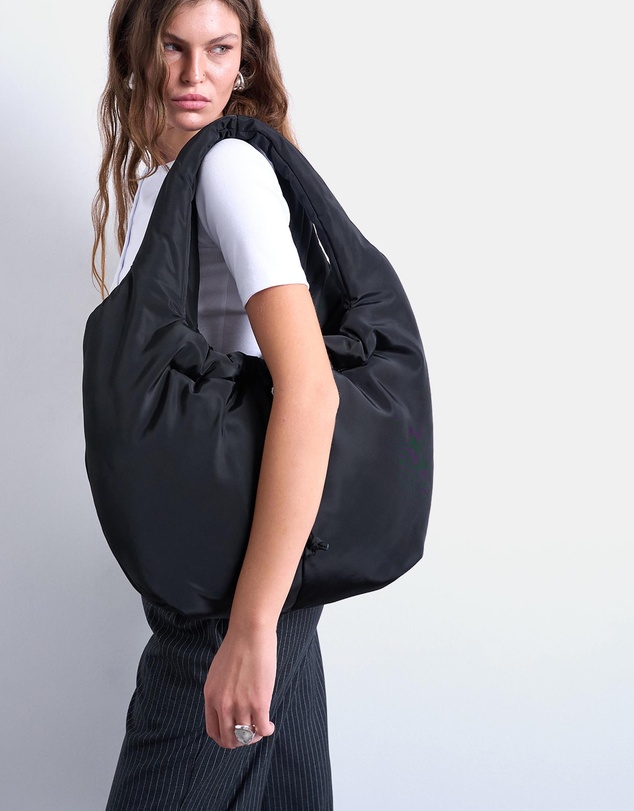 TOPSHOP - Sia Ruched Nylon Shoulder Bag