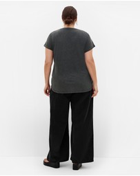 City Chic - Plus size Cuffed Sleeve Bow Tee - charcoal wash