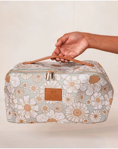 Sky Gazer - Toiletry Bag - Casuarina