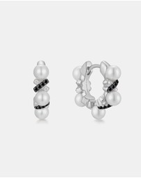Ania Haie - Two-Tone Sparkling Braided Shell Pearl Huggie Earrings