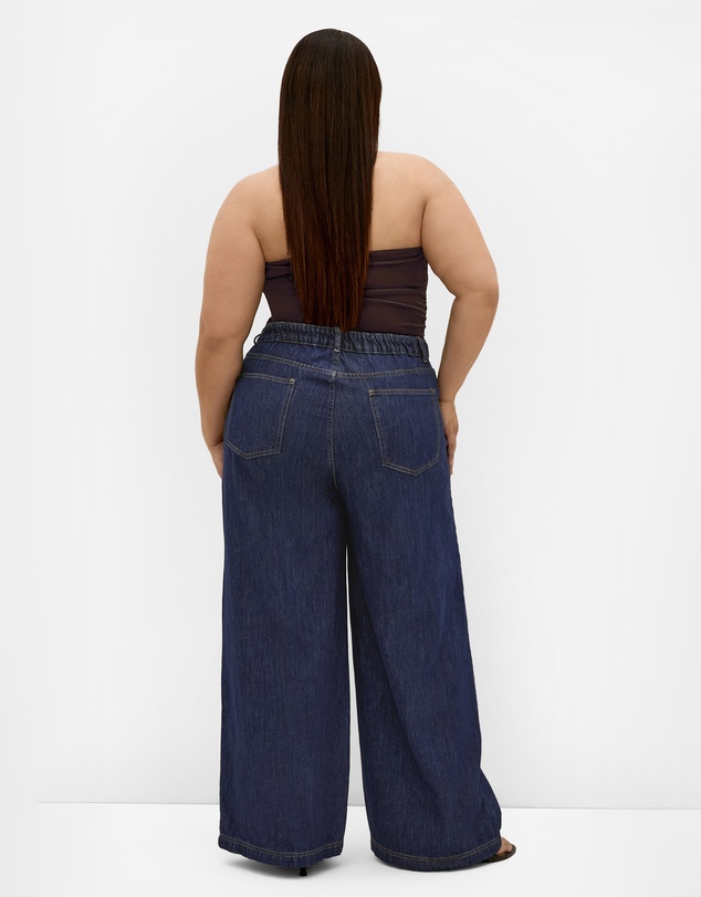 City Chic - Plus size Harley Fit Lucia Wide Leg Short Jean - dark wash