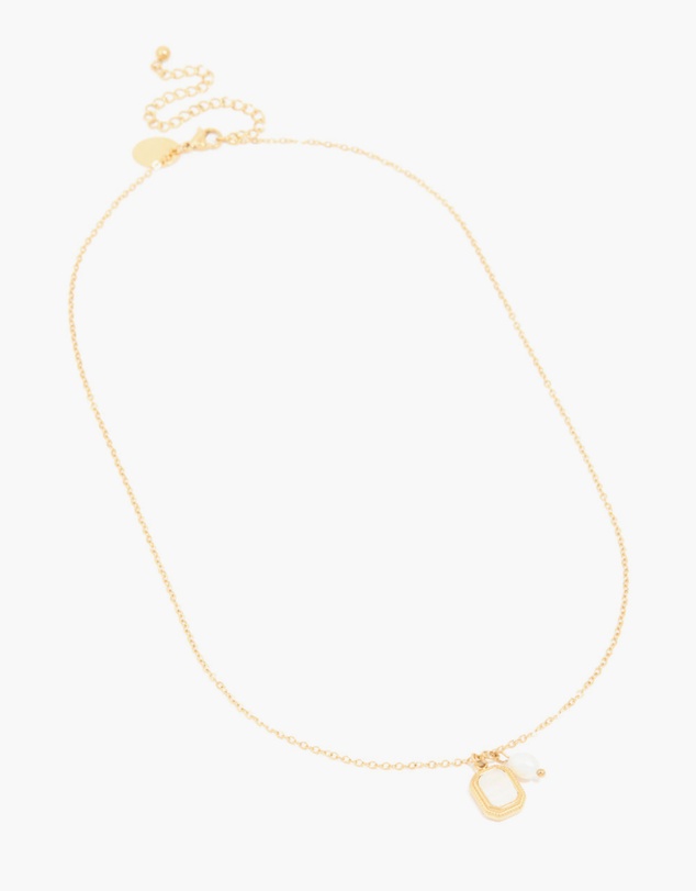 Lovisa - Waterproof Gold Plated Stainless Steel Pearl & Square Pendant Necklace Set