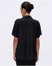 Minima Esenciales - Isla Print Resort Shirt