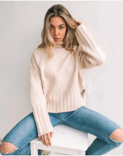 Esther & Co - Chesterfield Jumper - Beige