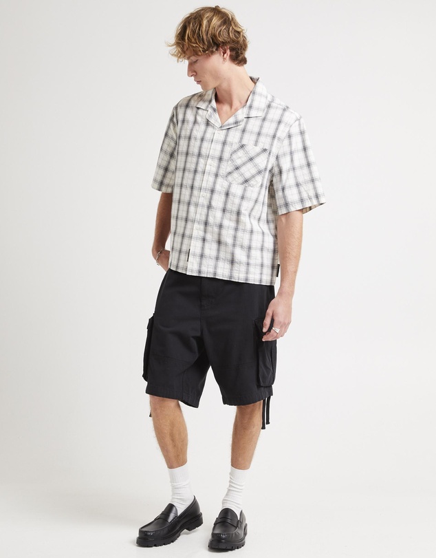 Black Noise White Rain - Homage Cropped Resort Shirt