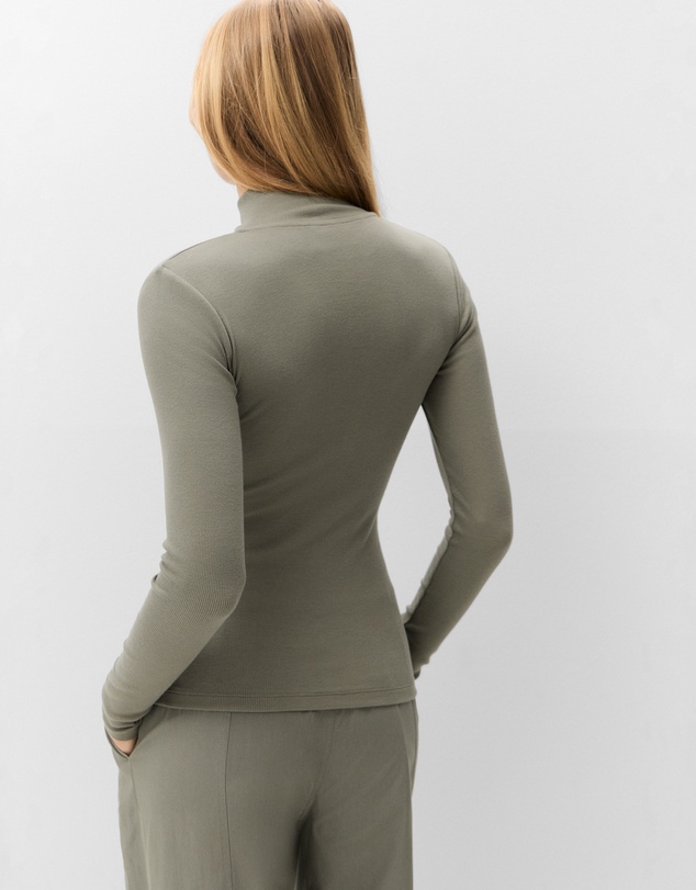 UNISON - Aus Cotton High Neck Top
